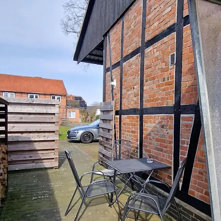 Apartment Schoene Einliegerwohnung Im Fachwerkhaus